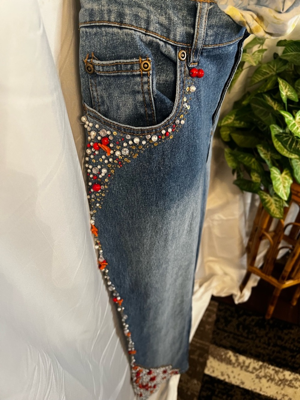 DG2 Diane Gilman Blue Wide-Leg Jeans with Red Floral Pearls & Crystals - Picture 7 of 16